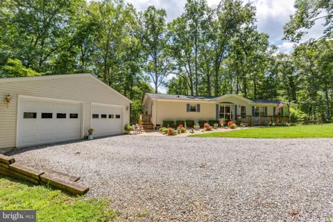 6315 TREE HAVEN LANE