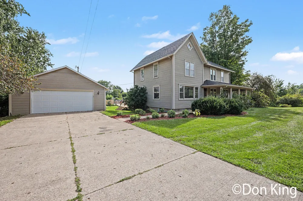 296 13 Mile Road NE Sparta, MI 49345