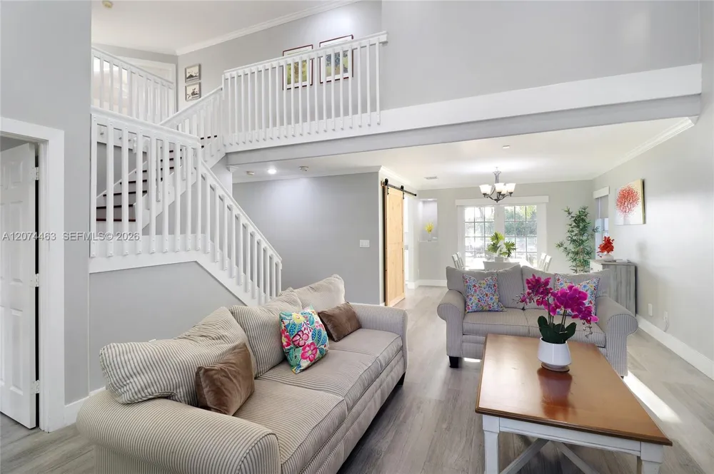 1108 NW 180th Ave Pembroke Pines, FL 33029