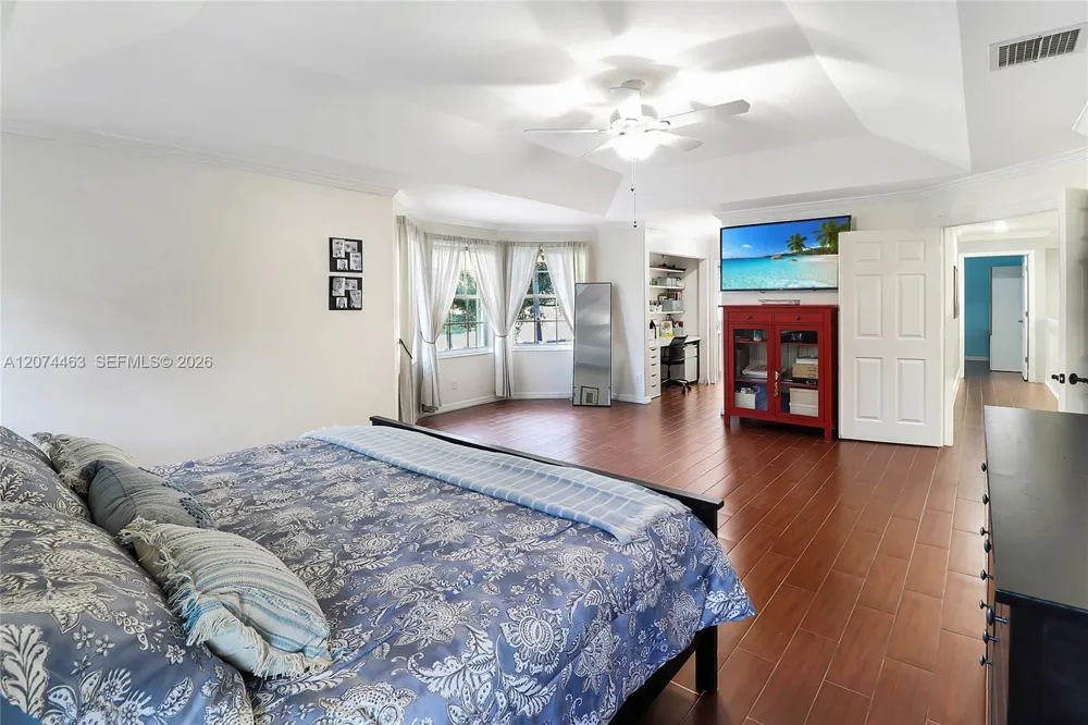 1108 NW 180th Ave Pembroke Pines, FL 33029