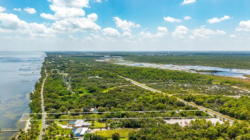 7507 S Indian River Drive Fort Pierce, FL 34982