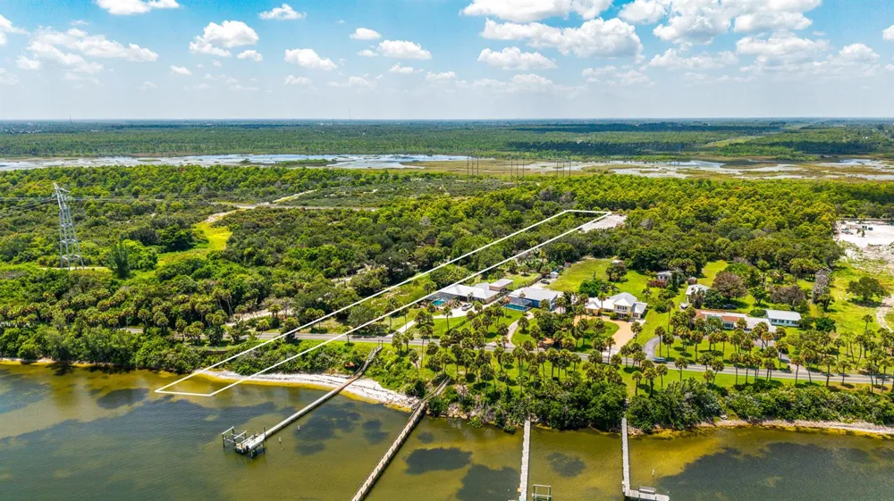 7507 S Indian River Drive Fort Pierce, FL 34982