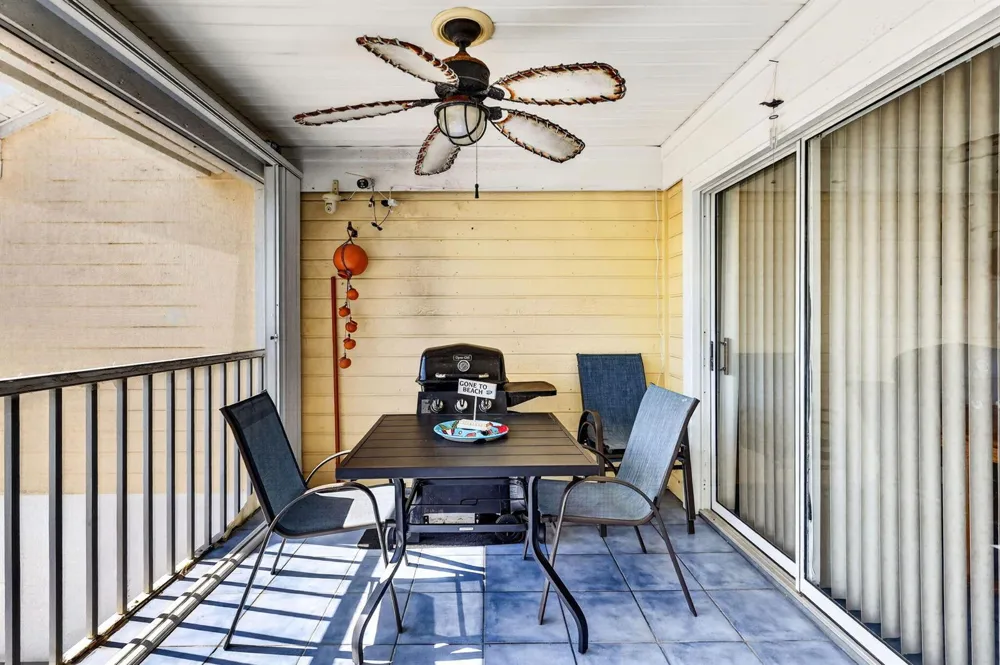651 HERNANDO STREET Fort Pierce, FL 34949