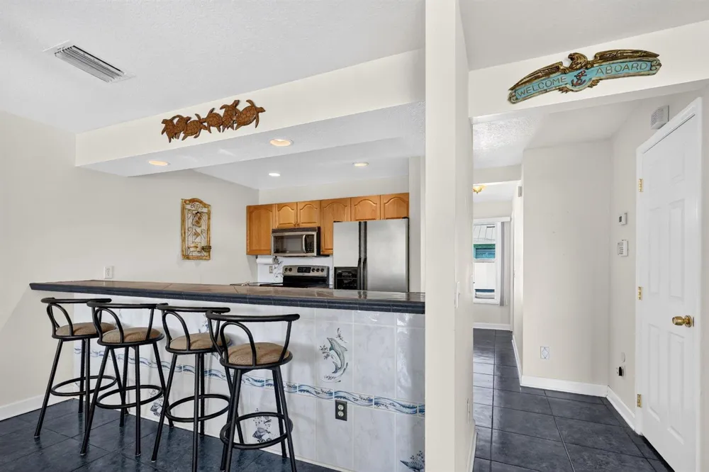 651 HERNANDO STREET Fort Pierce, FL 34949