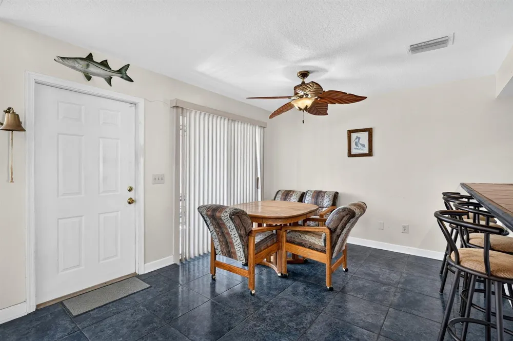 651 HERNANDO STREET Fort Pierce, FL 34949