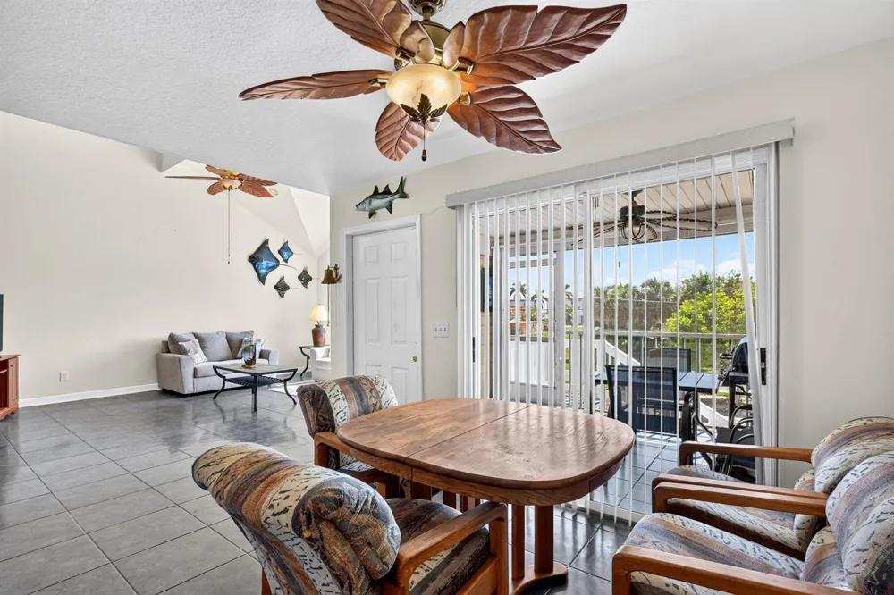651 HERNANDO STREET Fort Pierce, FL 34949