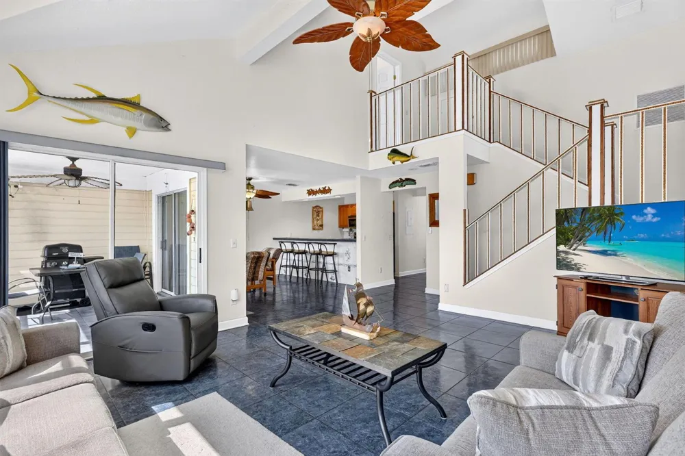 651 HERNANDO STREET Fort Pierce, FL 34949