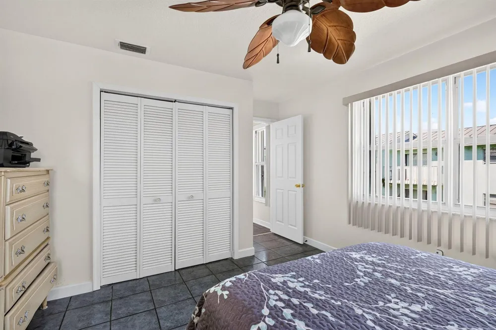 651 HERNANDO STREET Fort Pierce, FL 34949