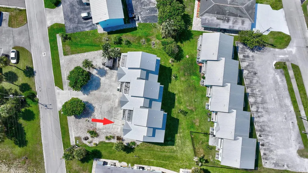 651 HERNANDO STREET Fort Pierce, FL 34949