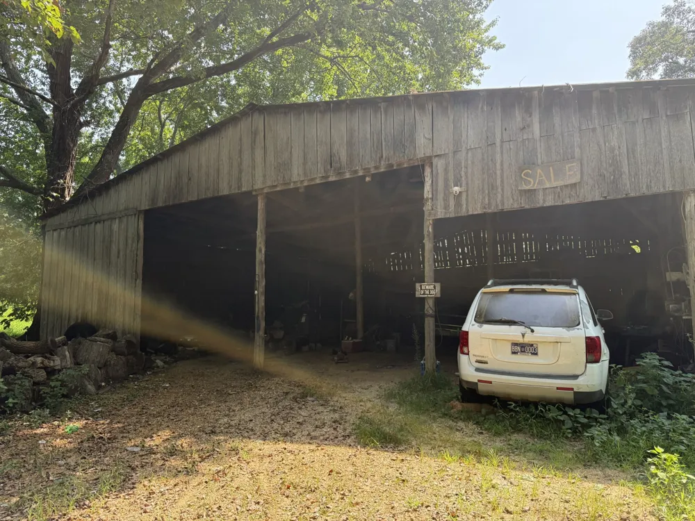 5460 Palmersville HWY #89 Palmersville, TN 38241