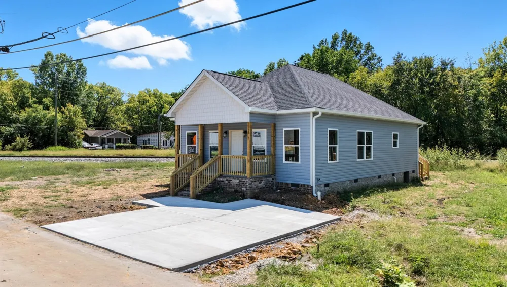 18081810 Ocoee Street Chattanooga, TN 37406