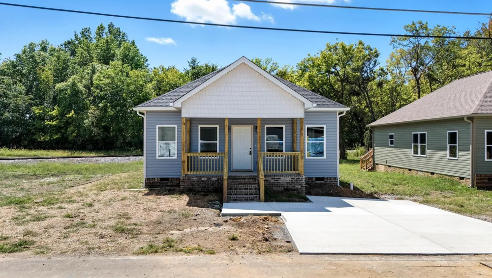 18081810 Ocoee Street Chattanooga, TN 37406