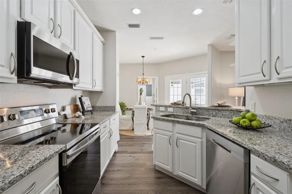 9734 CYPRESS PINE STREET Orlando, FL 32827