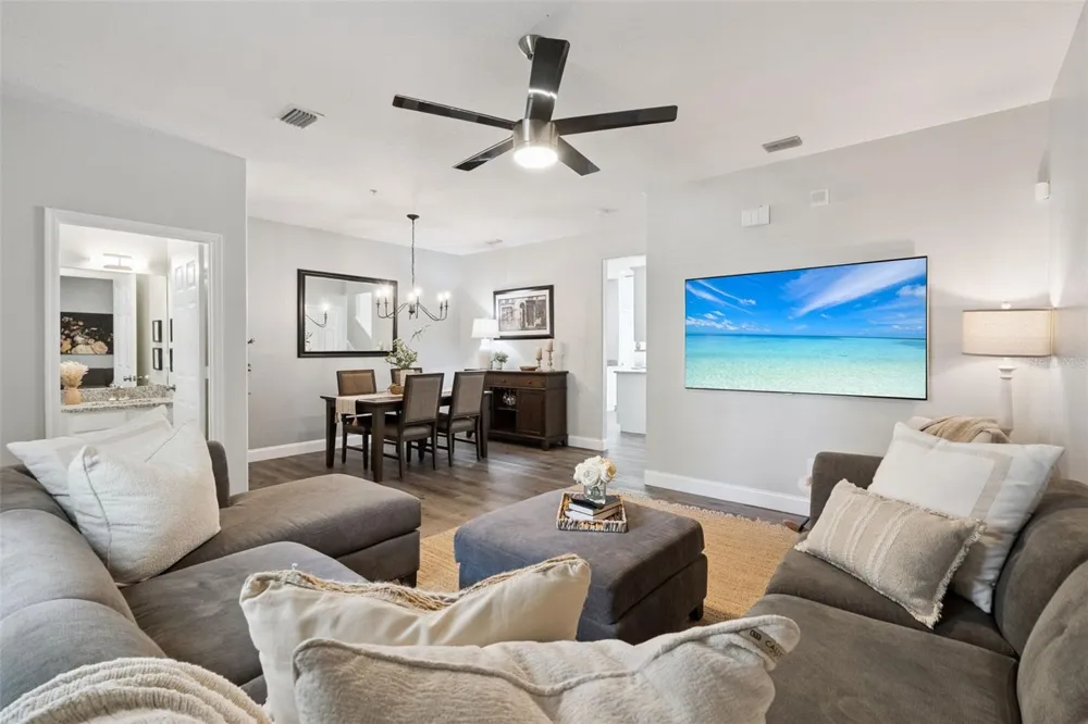 9734 CYPRESS PINE STREET Orlando, FL 32827