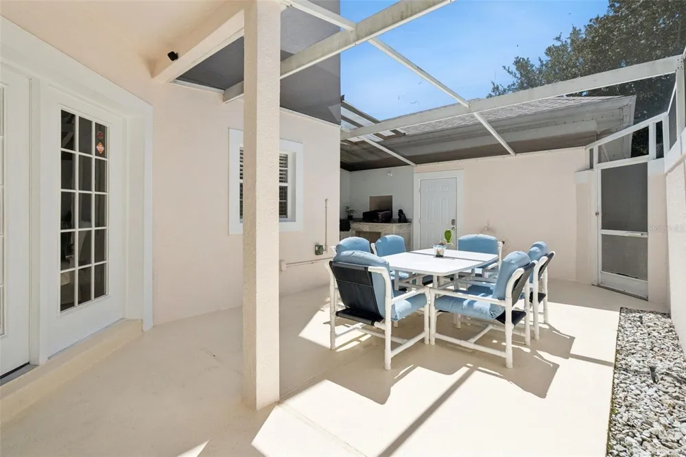 9734 CYPRESS PINE STREET Orlando, FL 32827