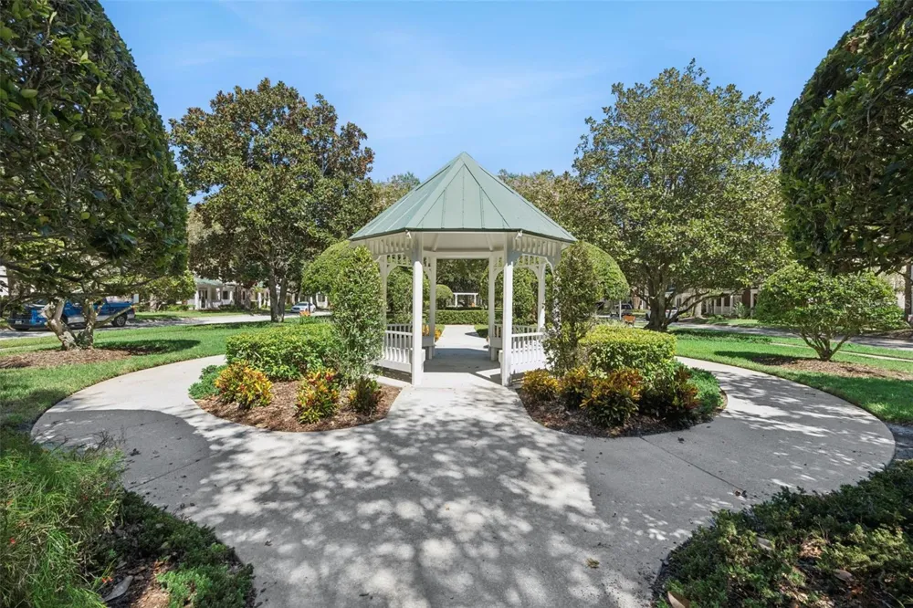 9734 CYPRESS PINE STREET Orlando, FL 32827