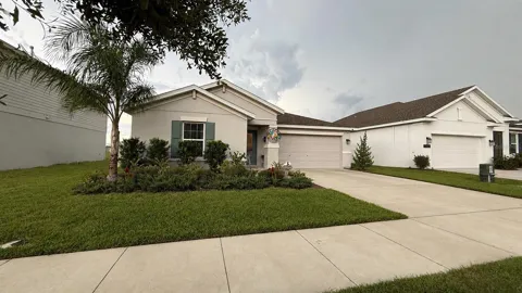 33647 SKY BLOSSOM CIRCLE