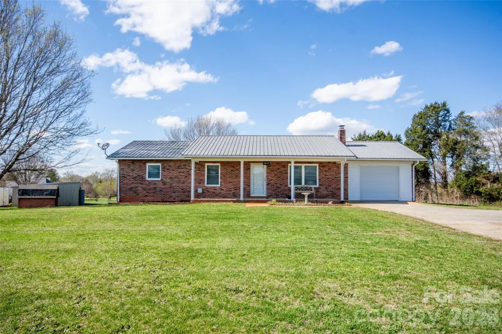 2890 Hobson Road Cleveland, NC 27013