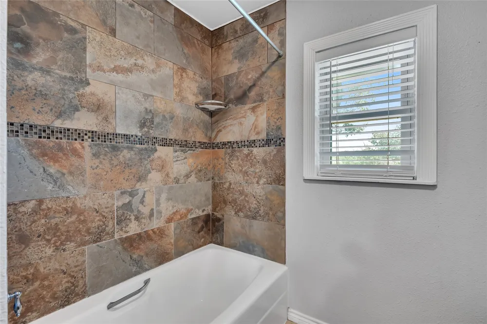 3007 County Road 805b Cleburne, TX 76031