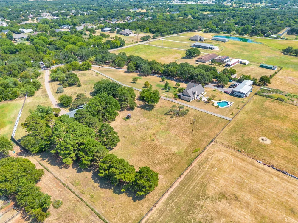 3007 County Road 805b Cleburne, TX 76031