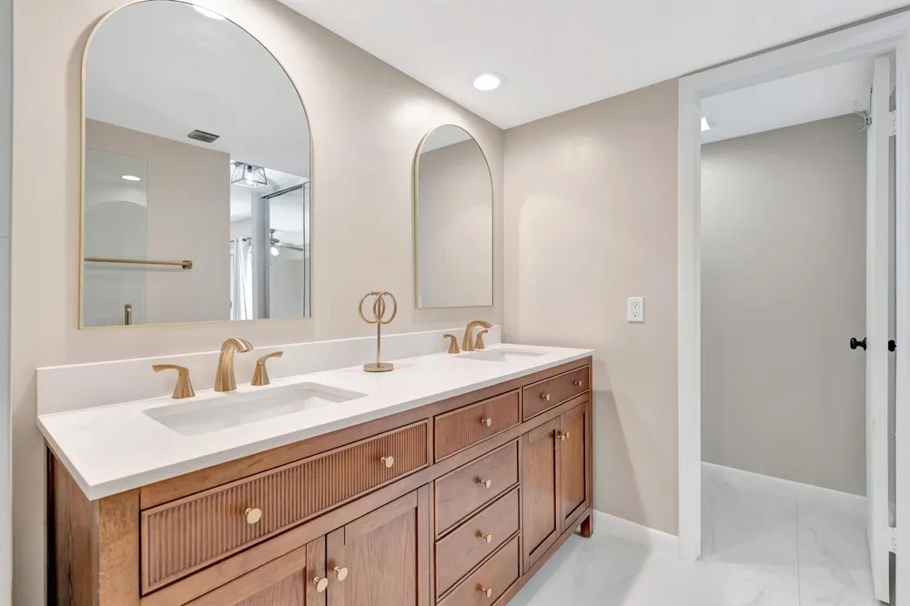 207 2nd Terrace Palm Beach Gardens, FL 33418