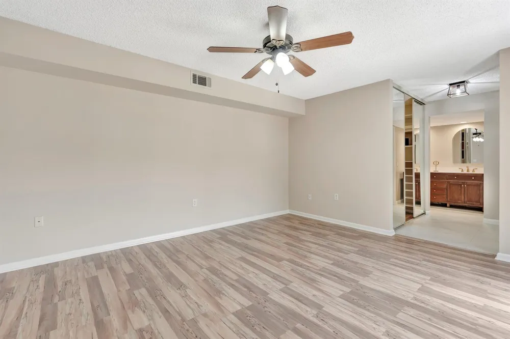 207 2nd Terrace Palm Beach Gardens, FL 33418