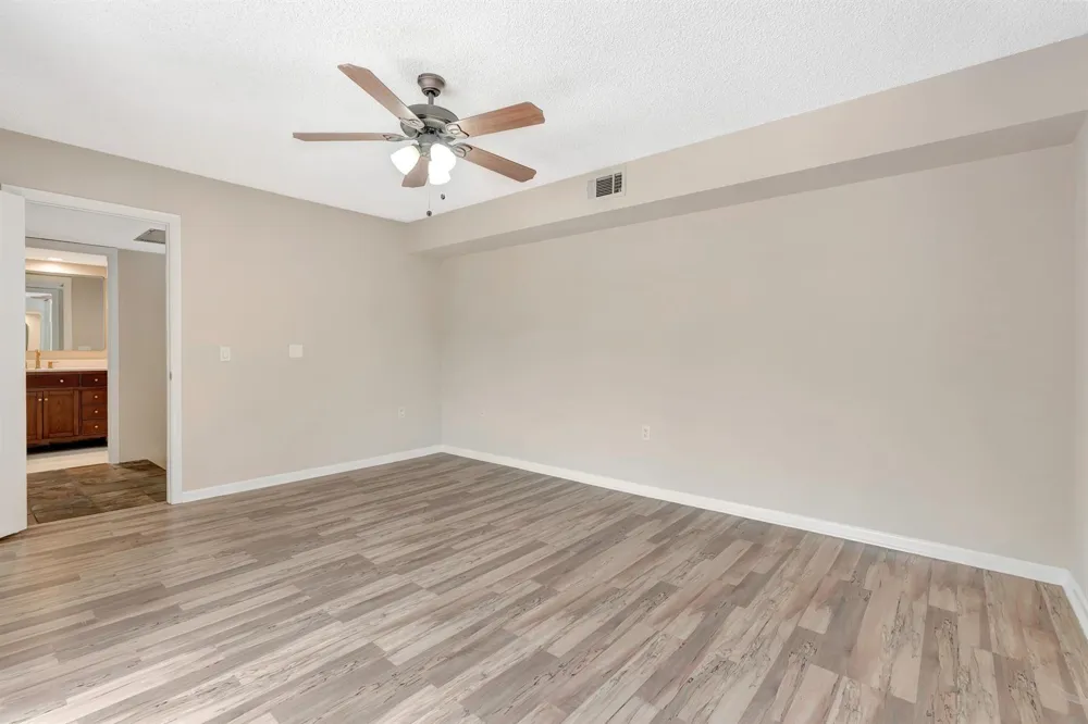 207 2nd Terrace Palm Beach Gardens, FL 33418