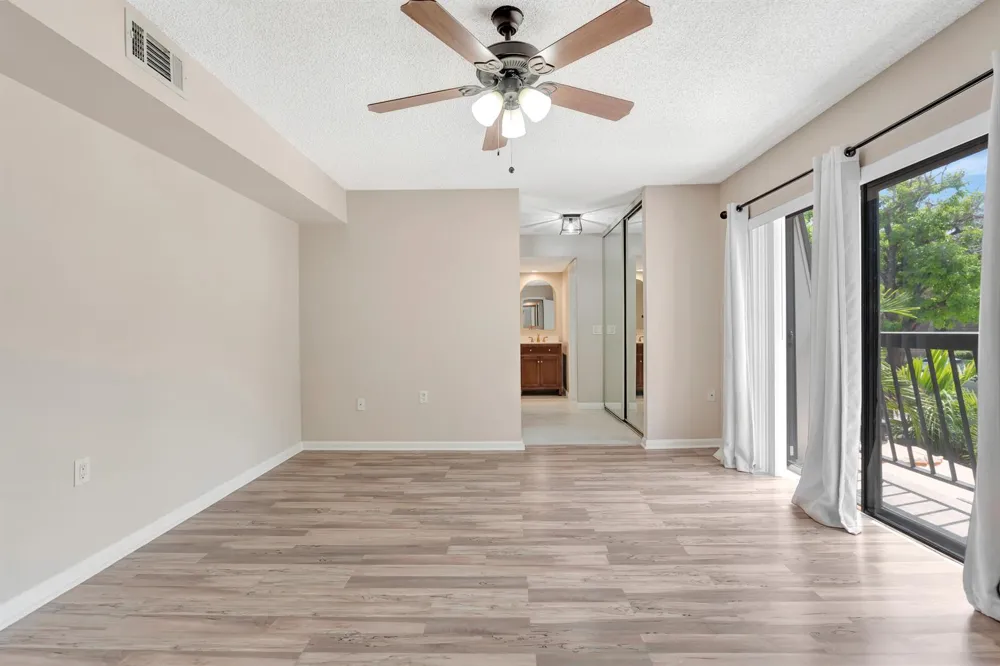 207 2nd Terrace Palm Beach Gardens, FL 33418