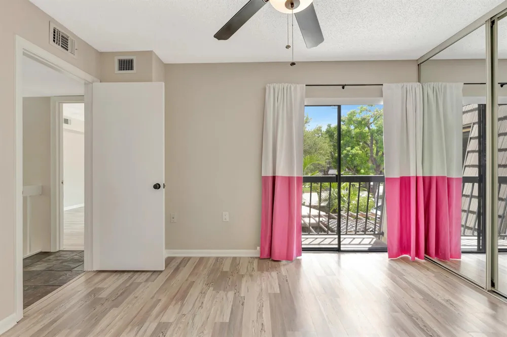 207 2nd Terrace Palm Beach Gardens, FL 33418
