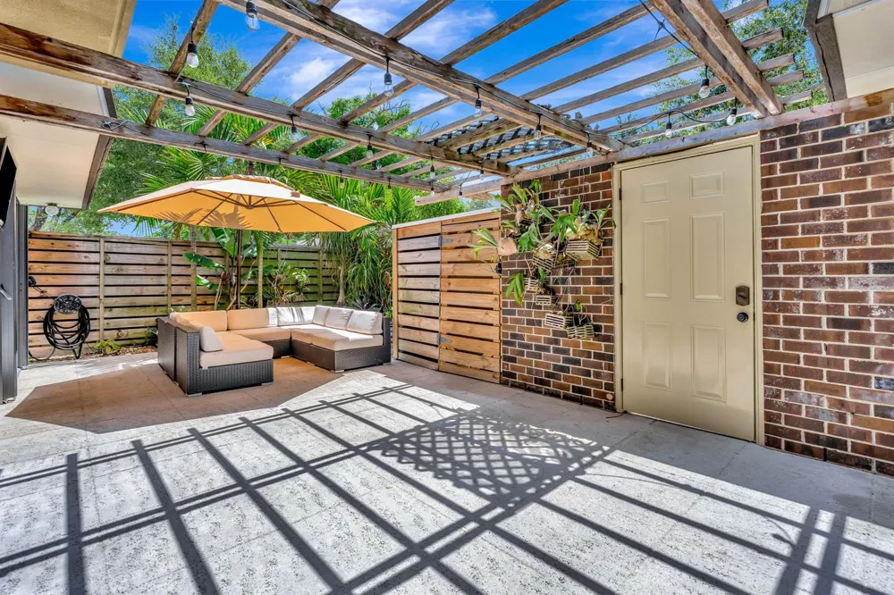 207 2nd Terrace Palm Beach Gardens, FL 33418