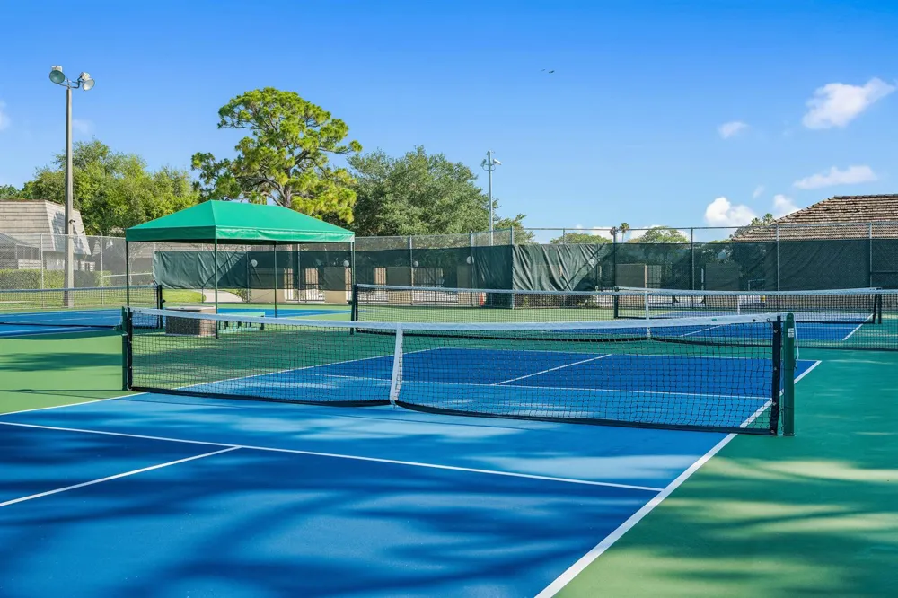 207 2nd Terrace Palm Beach Gardens, FL 33418