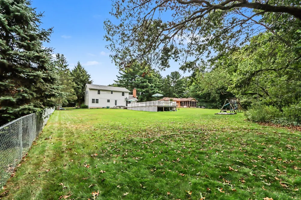 8330 Valleywood Lane Portage, MI 49024