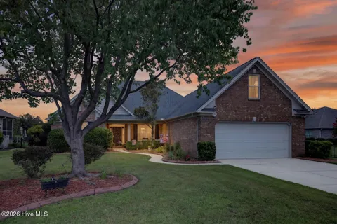 1121 Highlands Drive