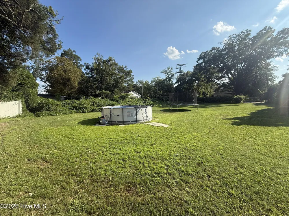 136 Maple Street Brunswick, NC 28424