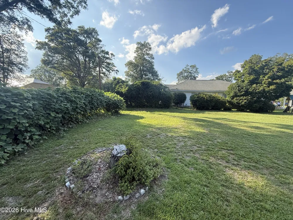 136 Maple Street Brunswick, NC 28424