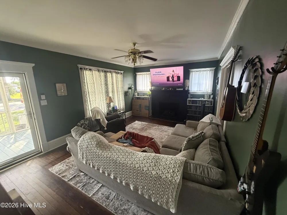 136 Maple Street Brunswick, NC 28424