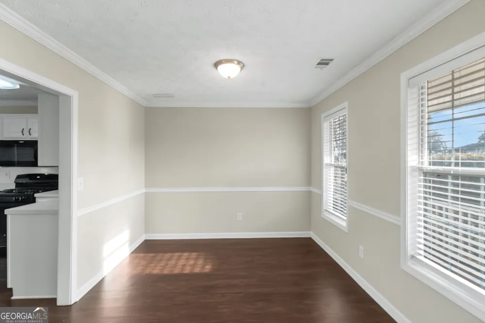112 Wyckliffe DR Locust Grove, GA 30248