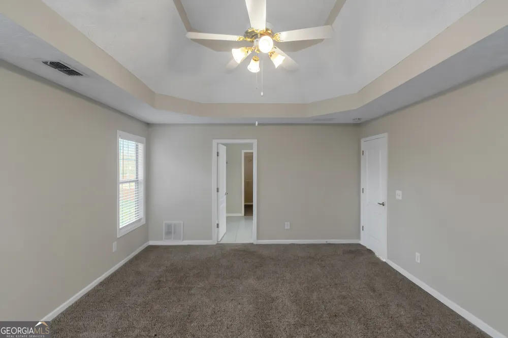 112 Wyckliffe DR Locust Grove, GA 30248