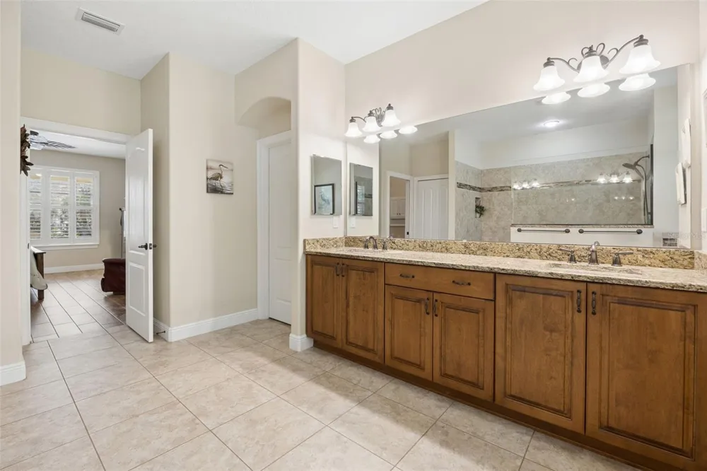 11540 NELLIE OAKS BEND Clermont, FL 34711