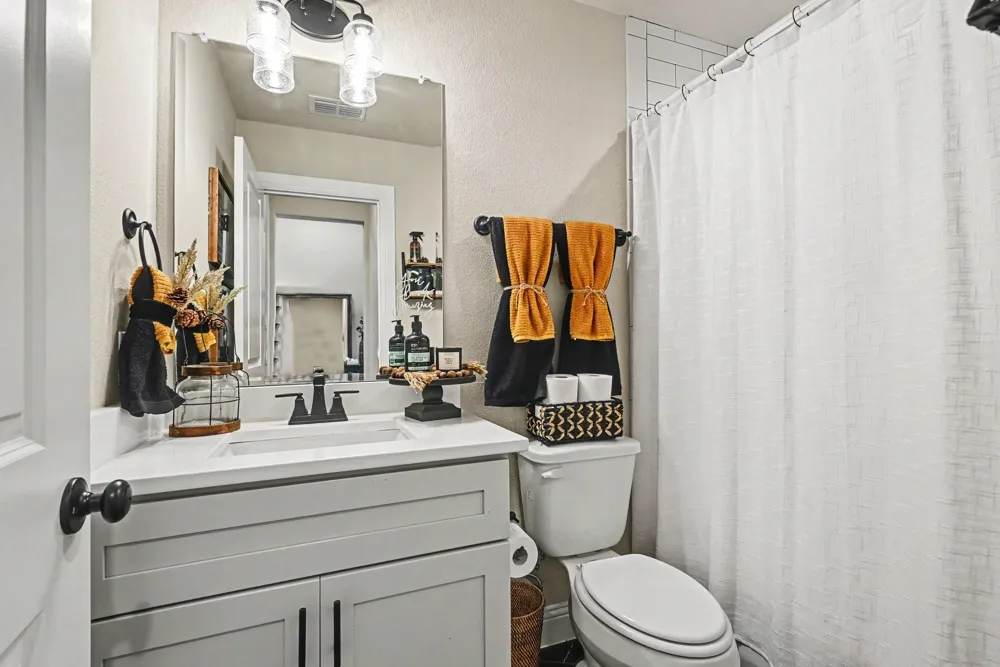2044 Redemption Drive Weatherford, TX 76088