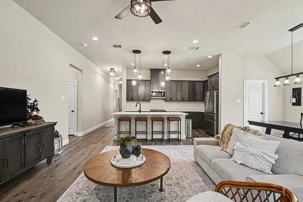 2044 Redemption Drive Weatherford, TX 76088
