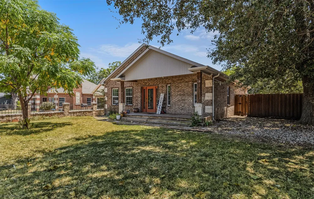 2640 Morgan Drive Dallas, TX 75241