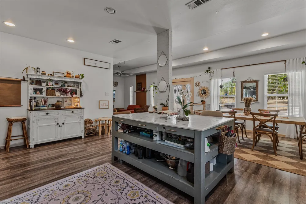 2640 Morgan Drive Dallas, TX 75241