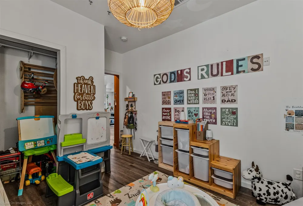 2640 Morgan Drive Dallas, TX 75241