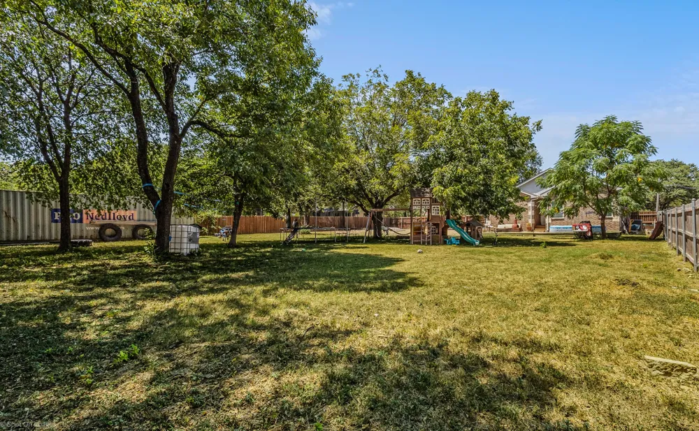 2640 Morgan Drive Dallas, TX 75241