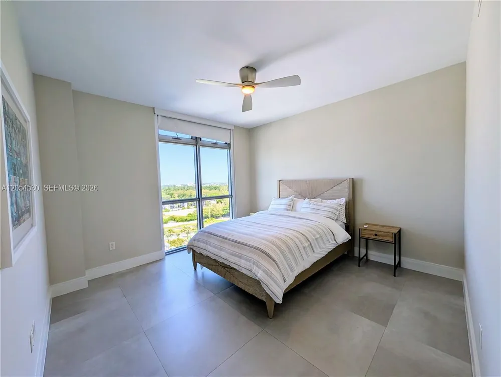 17301 Biscayne Blvd #1501 North Miami Beach, FL 33160
