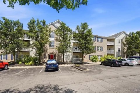 5413 Michelles Oak Court #H
