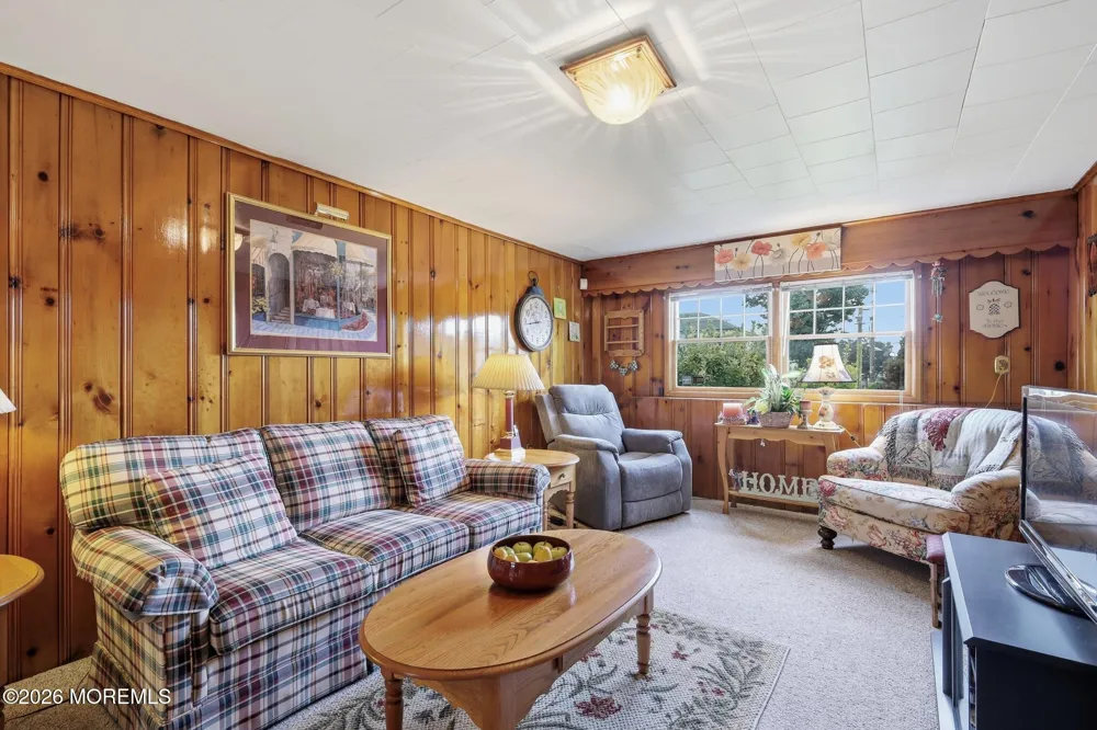 381 Carteret Avenue Carteret, NJ 07008