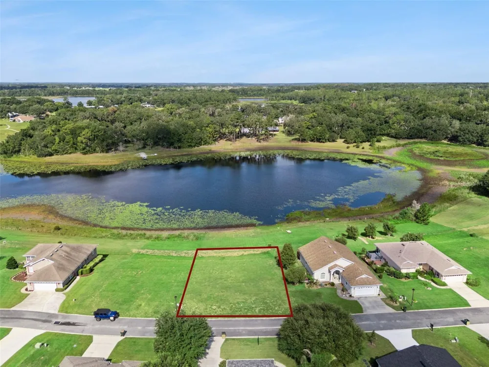 77 FAIRWAY CIRCLE #101 Umatilla, FL 32784