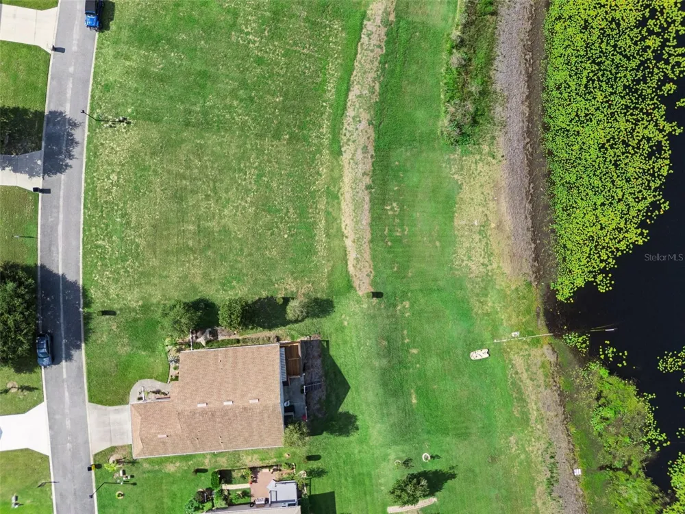 77 FAIRWAY CIRCLE #101 Umatilla, FL 32784